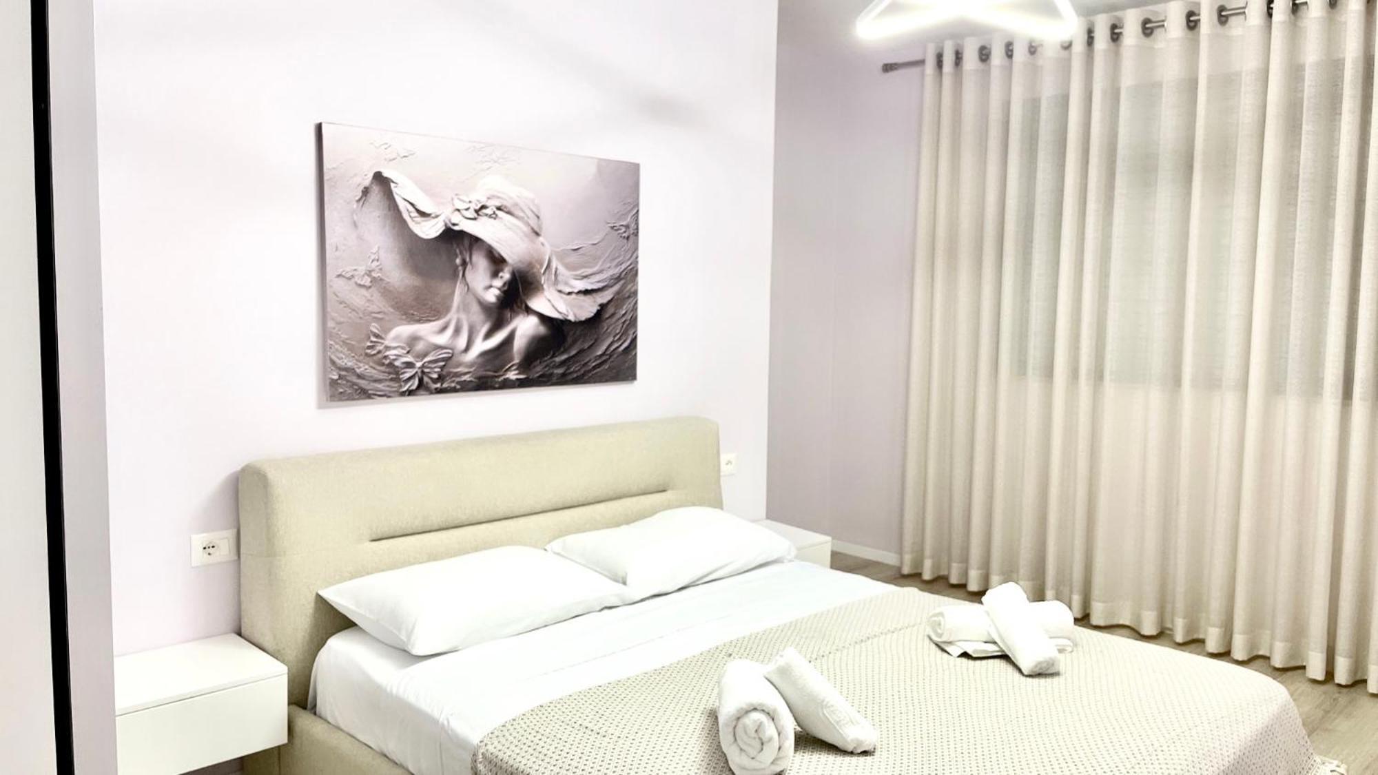 Lovely Apartment Тирана Екстер'єр фото